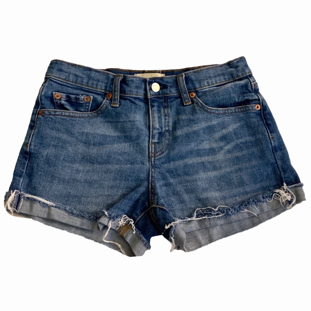 Medium Wash Gap Mid-Rise Denim Shorts